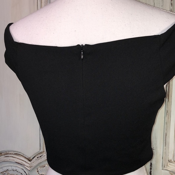 Y2K Forever 21 Off the Shoulder Crop Top - Picture 5 of 8